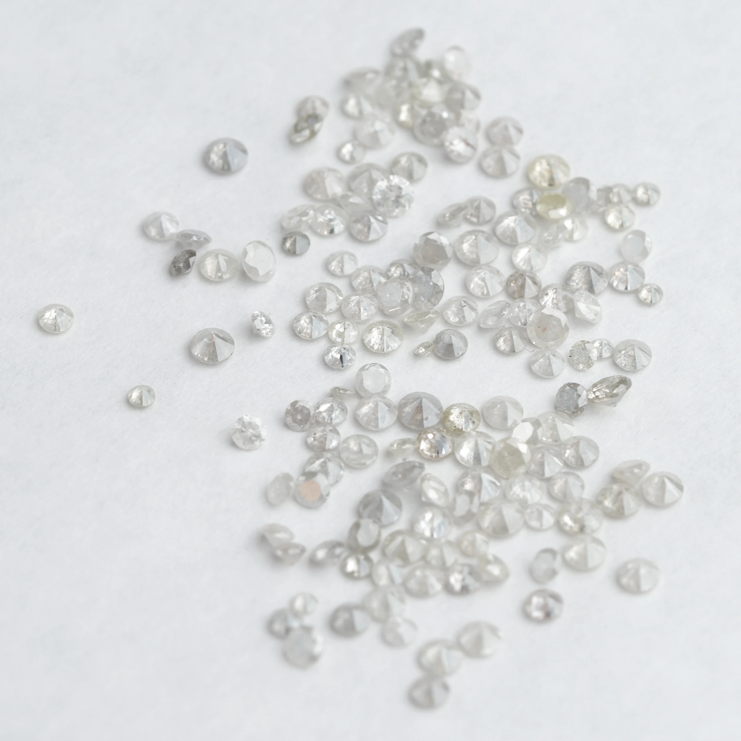 Natural Misty White color Round Brilliant cut Melee Diamonds | 4.62 CT Mix Diamond lot | 1.3 MM to 2.5 MM - Image 8