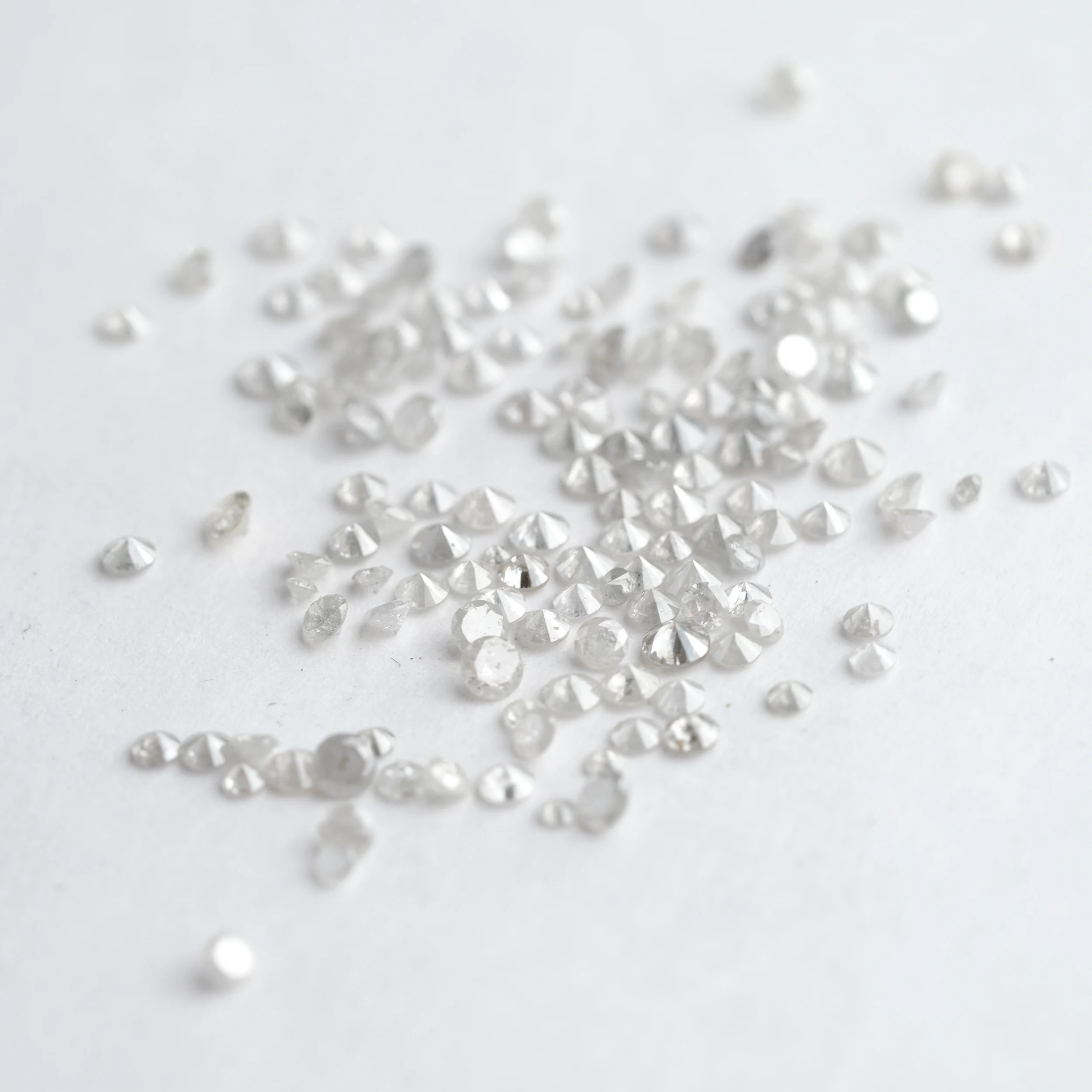 Natural Misty White color Round Brilliant cut Melee Diamonds | 4.62 CT Mix Diamond lot | 1.3 MM to 2.5 MM